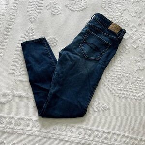 Abercrombie & Fitch Dark Blue Skinny Jeans